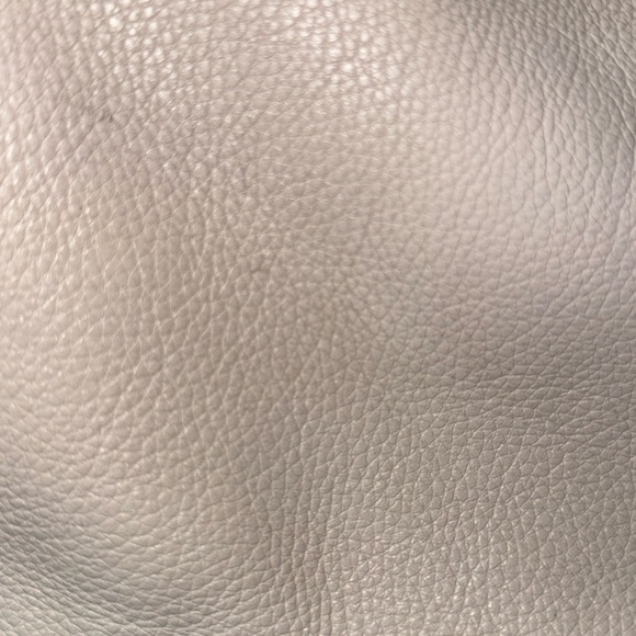 Kate Spade Cross Body Purse in Beige - Picture 5 of 11